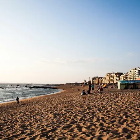 Banho De Mar Póvoa de Varzim